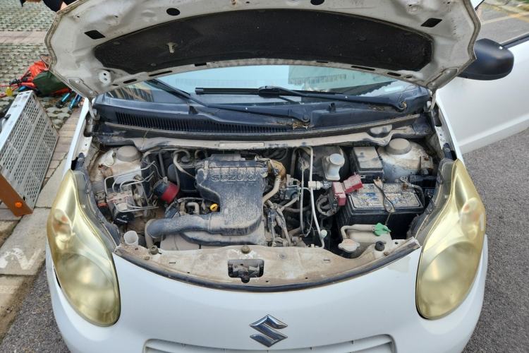 Used Suzuki Alto 2012 1.0L Manual Utility Version Engine Bay