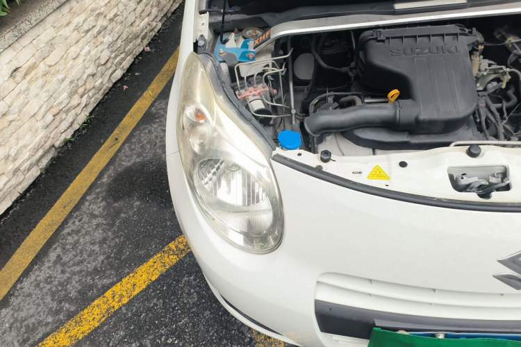 Used Suzuki Alto 2012 1.0L Manual Utility Version Right Front Headlight