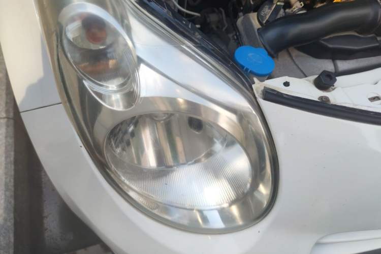 Used Suzuki Alto 2012 1.0L Manual Utility Version Right Front Headlight