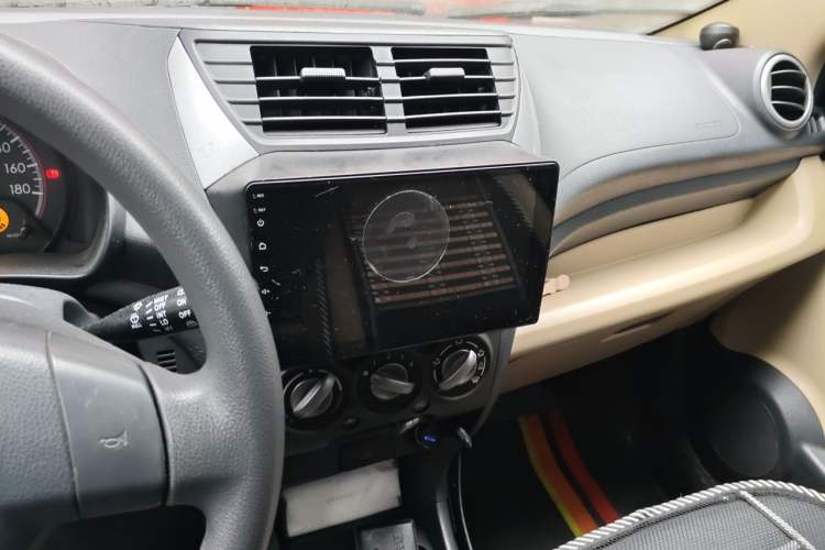 Used Suzuki Alto 2012 1.0L Manual Utility Version Audio And AC Panel