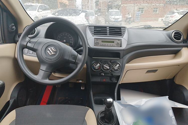 Used Suzuki Alto 2012 1.0L Manual Utility Version Center Console