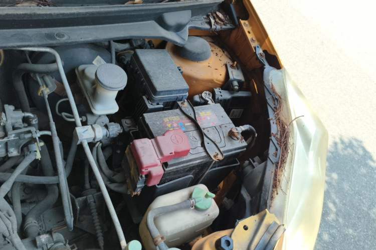 Used Suzuki Alto 2012 1.0L Manual Utility Version Engine Bay Left