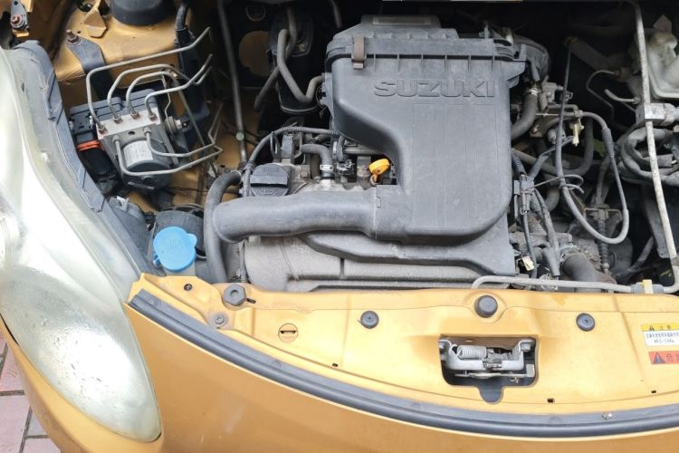 Used Suzuki Alto 2012 1.0L Manual Utility Version Engine Bay Right