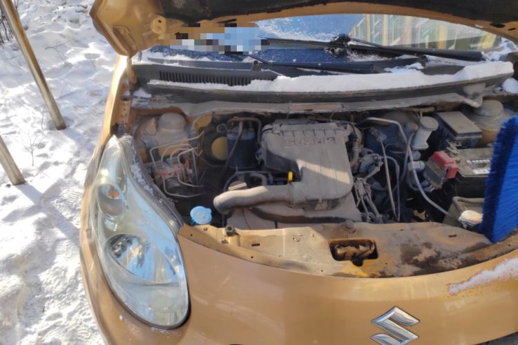 Used Suzuki Alto 2012 1.0L Manual Utility Version Engine Bay Right
