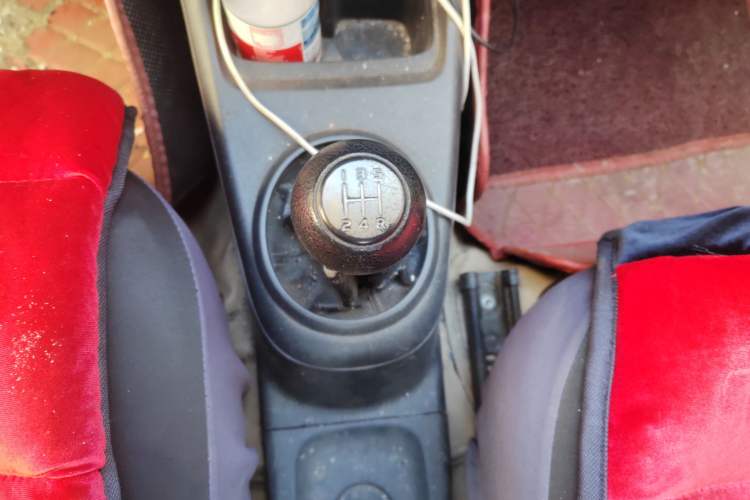 Used Suzuki Alto 2012 1.0L Manual Utility Version Gear Lever
