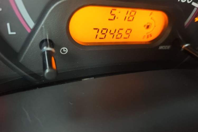 Used Suzuki Alto 2013 1.0L Automatic Luxury Model Odometer Close Up