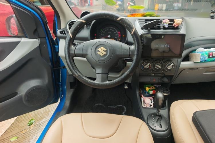 Used Suzuki Alto 2013 1.0L Automatic Luxury Model Steering Wheel