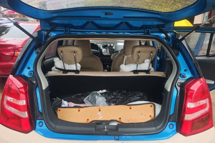 Used Suzuki Alto 2013 1.0L Automatic Luxury Model Trunk