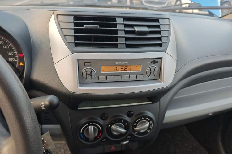 Used Suzuki Alto 2013 Revised Version 1.0L Manual Comfort Edition Audio And AC Panel
