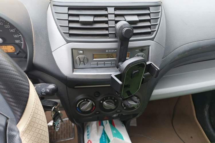 Used Suzuki Alto 2013 1.0L Manual Comfort Version Audio And AC Panel