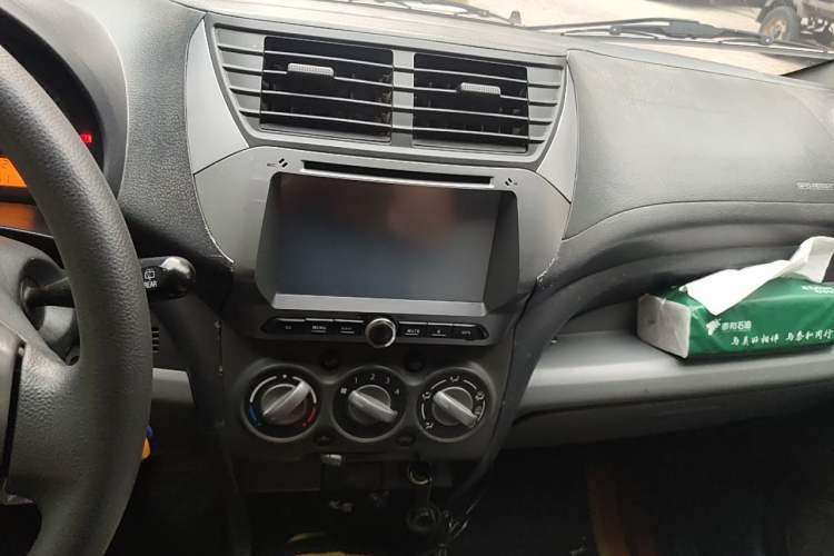 Used Suzuki Alto 2013 1.0L Automatic Luxury Model Audio And AC Panel
