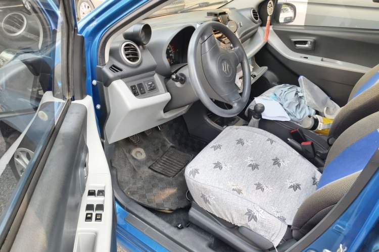 Used Suzuki Alto 2013 1.0L Manual Luxury Model Driver Seat
