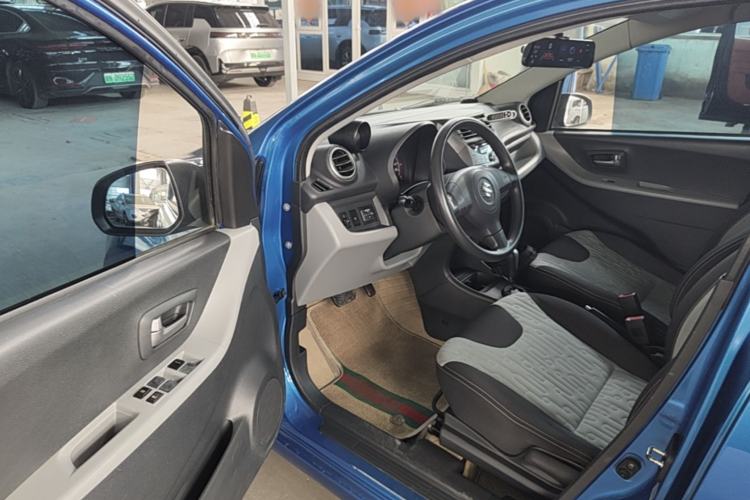 Used Suzuki Alto 2013 1.0L Automatic Luxury Model Driver Seat