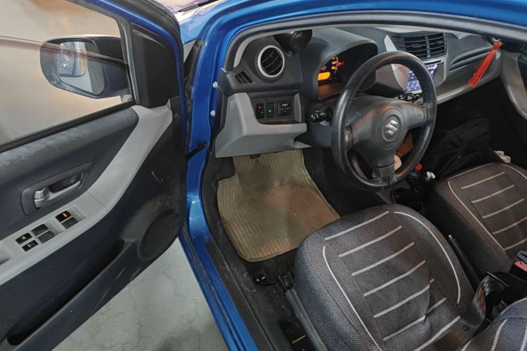 Used Suzuki Alto 2013 1.0L Manual Luxury Model Driver Seat