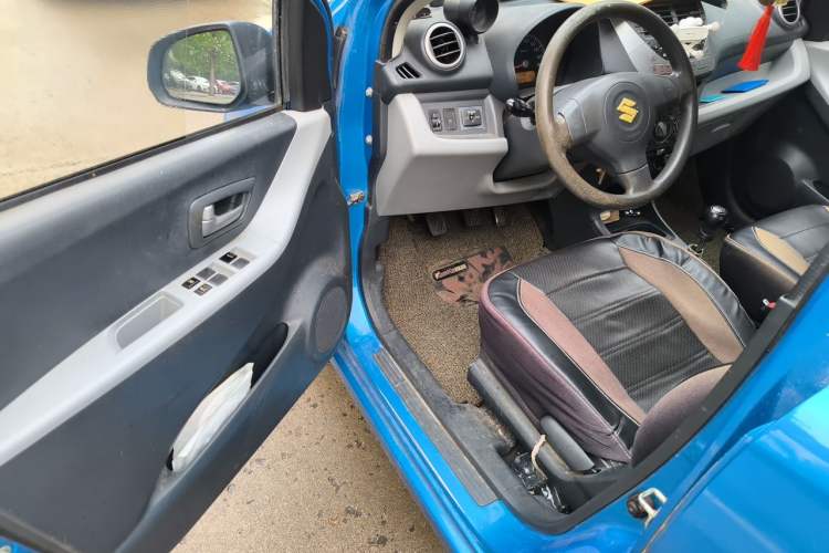 Used Suzuki Alto 2013 1.0L Manual Luxury Model Driver Seat