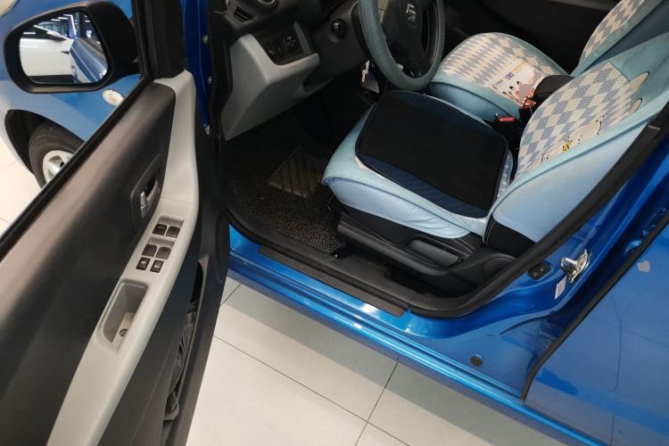 Used Suzuki Alto 2013 1.0L Automatic Luxury Model Driver Seat