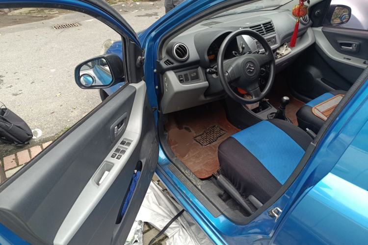 Used Suzuki Alto 2013 Revised Version 1.0L Manual Comfort Edition Driver Seat