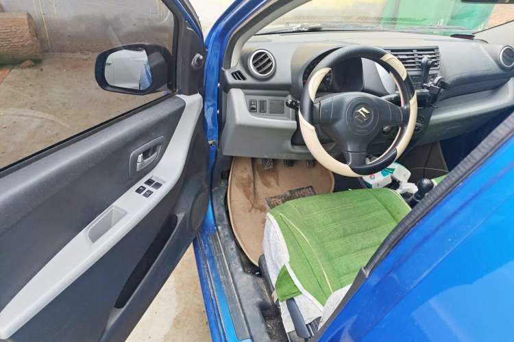 Used Suzuki Alto 2013 1.0L Manual Comfort Version Driver Seat