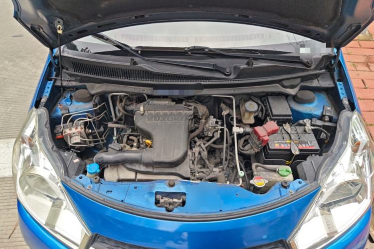 Used Suzuki Alto 2013 1.0L Automatic Luxury Model Engine Bay