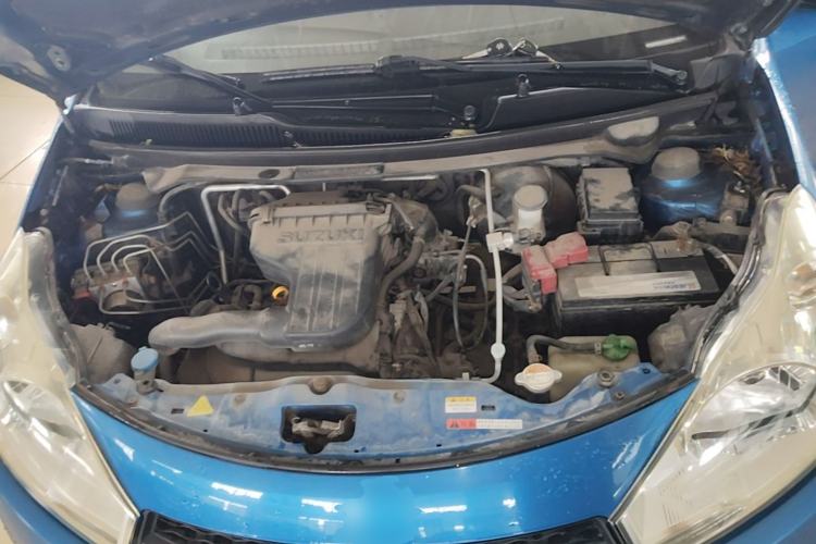 Used Suzuki Alto 2013 1.0L Manual Luxury Model Engine Bay
