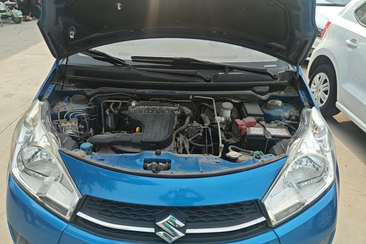Used Suzuki Alto 2013 1.0L Manual Luxury Model Engine Bay