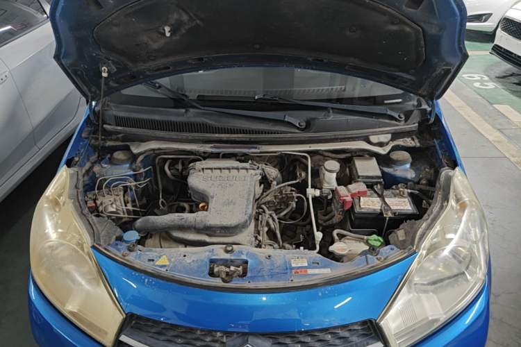 Used Suzuki Alto 2013 1.0L Manual Luxury Model Engine Bay