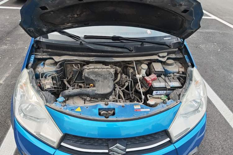 Used Suzuki Alto 2013 1.0L Automatic Luxury Model Engine Bay