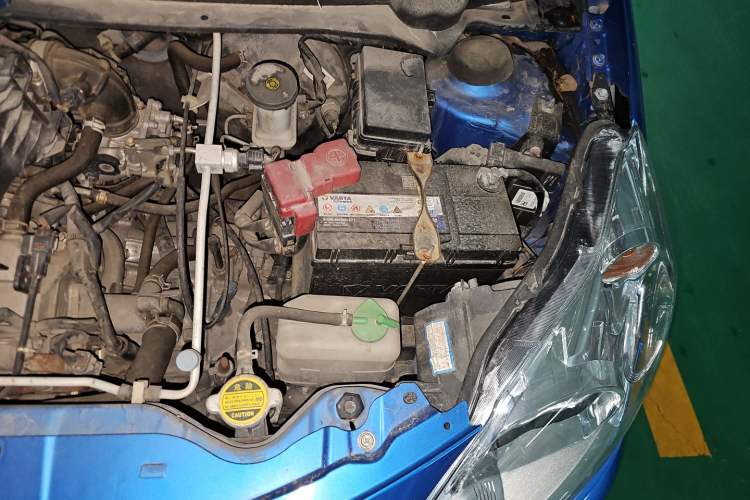 Used Suzuki Alto 2013 1.0L Automatic 20th Anniversary Limited Edition Engine Bay Left