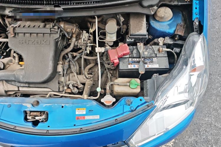 Used Suzuki Alto 2013 1.0L Automatic Luxury Model Engine Bay Left