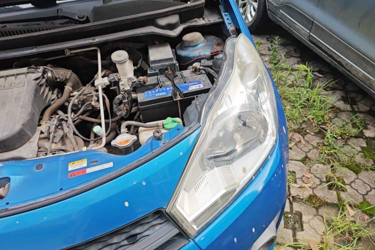 Used Suzuki Alto 2013 Revised Version 1.0L Manual Comfort Edition Engine Bay Left