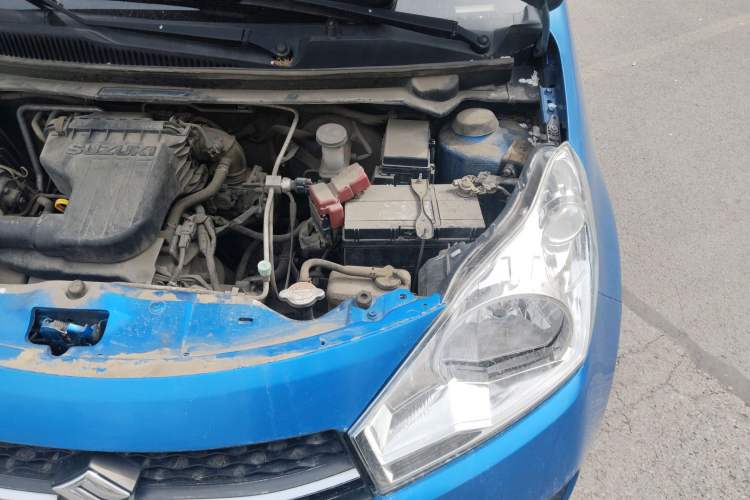Used Suzuki Alto 2013 1.0L Manual Luxury Model Engine Bay Left