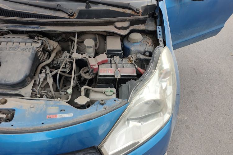 Used Suzuki Alto 2013 1.0L Manual Luxury Model Engine Bay Left