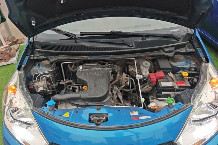 Used Suzuki Alto 2013 1.0L Automatic Luxury Model Engine Bay