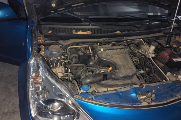 Used Suzuki Alto 2013 1.0L Automatic Luxury Model Engine Bay Right