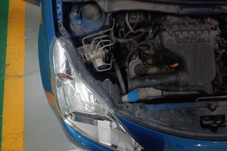 Used Suzuki Alto 2013 1.0L Automatic Luxury Model Engine Bay Right