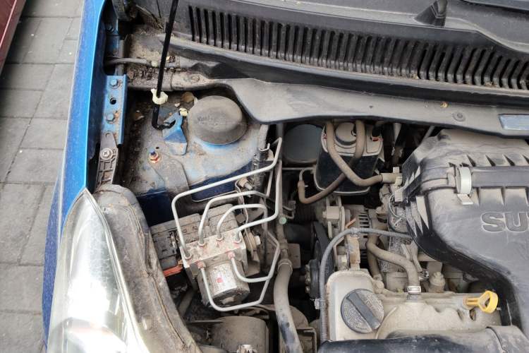 Used Suzuki Alto 2013 Revised Version 1.0L Manual Comfort Edition Engine Bay Right