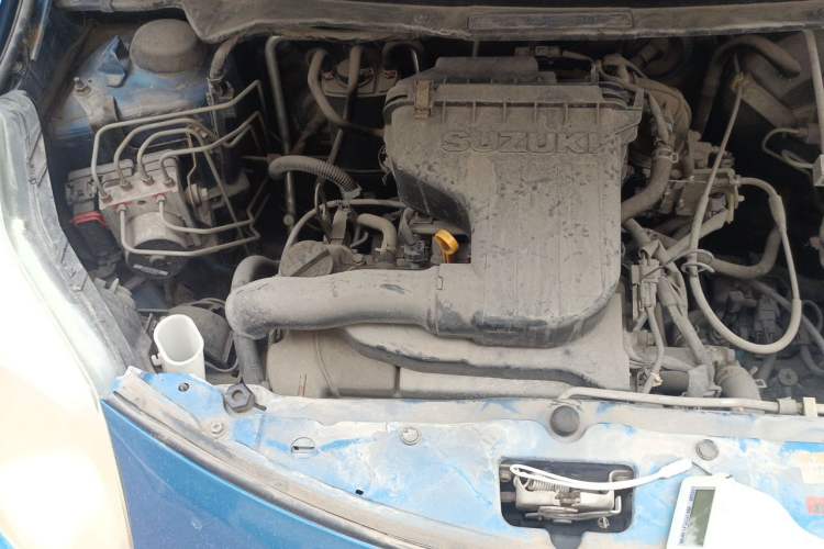 Used Suzuki Alto 2013 1.0L Automatic Luxury Model Engine Bay Right