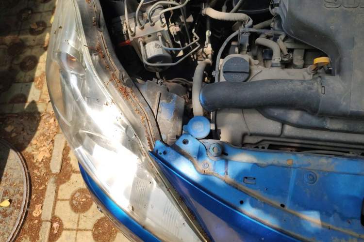 Used Suzuki Alto 2013 1.0L Automatic Luxury Model Engine Bay Right