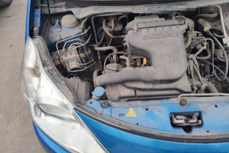 Used Suzuki Alto 2013 1.0L Automatic Luxury Model Engine Bay Right