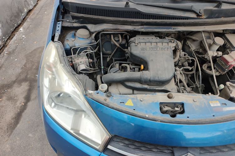 Used Suzuki Alto 2013 1.0L Manual Luxury Model Engine Bay Right