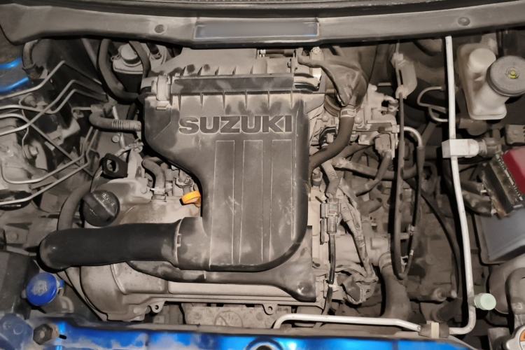 Used Suzuki Alto 2013 1.0L Automatic Luxury Model Engine Bay