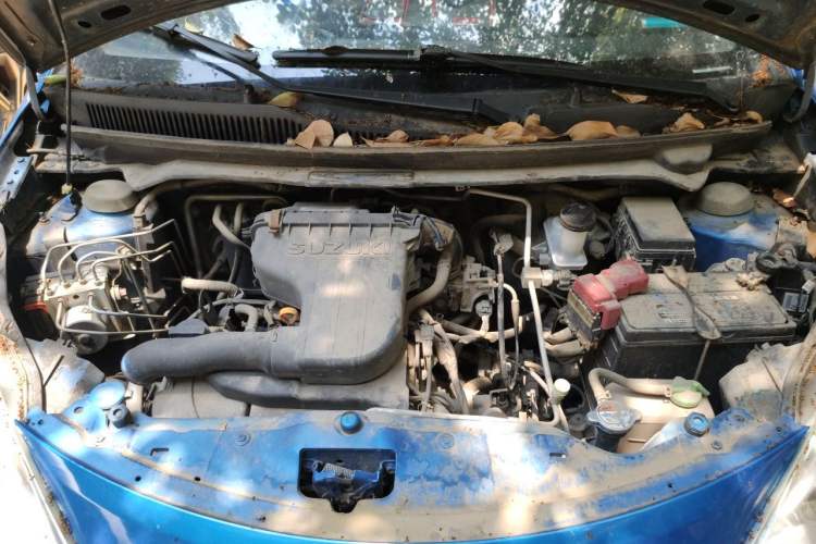 Used Suzuki Alto 2013 1.0L Automatic Luxury Model Engine Bay