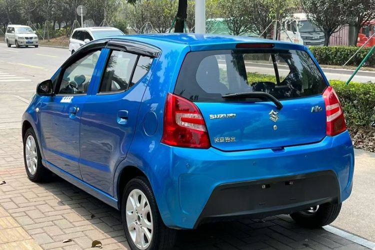 Used Suzuki Alto 2013 1.0L Automatic Luxury Model Exterior 3
