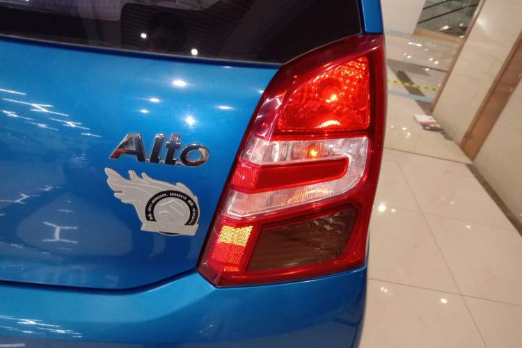 Used Suzuki Alto 2013 1.0L Automatic Luxury Model Exterior 3