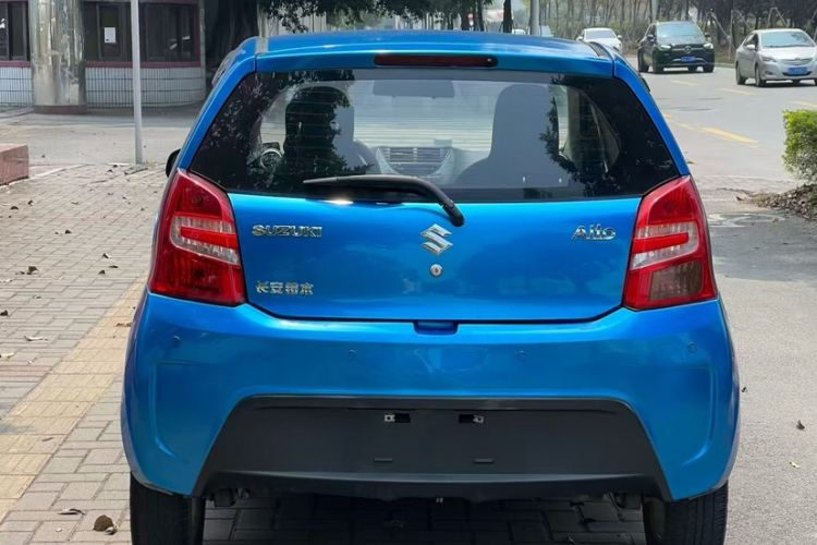 Used Suzuki Alto 2013 1.0L Automatic Luxury Model Exterior 4