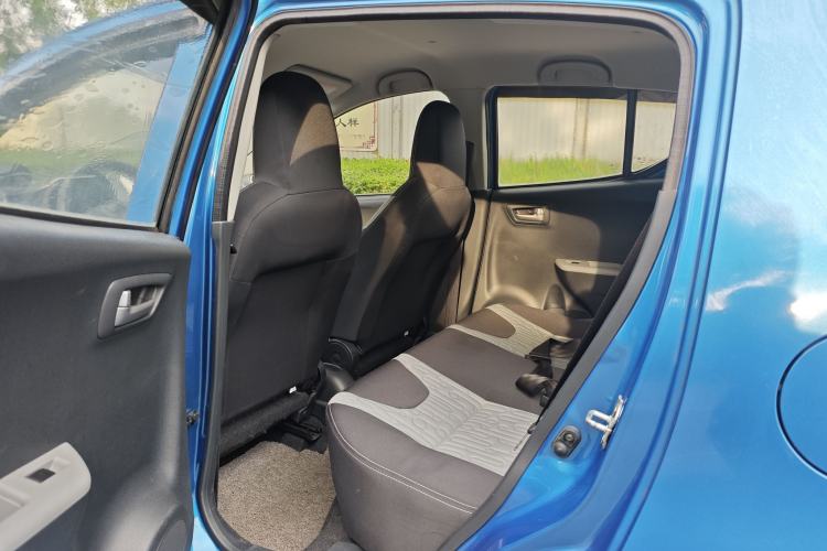 Used Suzuki Alto 2013 1.0L Automatic Luxury Model Exterior 7