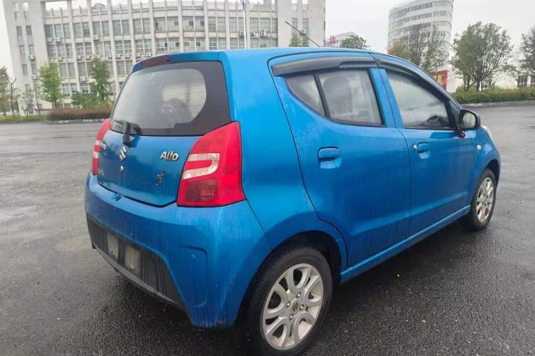 Used Suzuki Alto 2013 1.0L Automatic Luxury Model Exterior 8