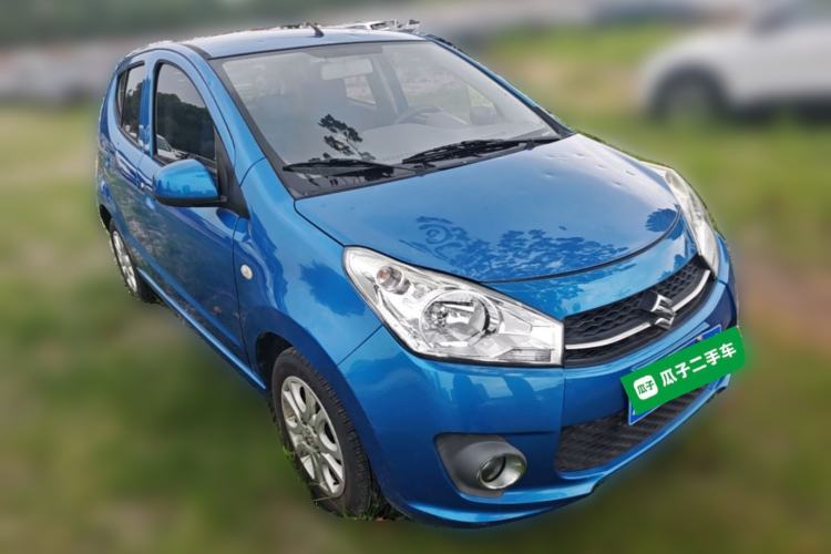 Used Suzuki Alto 2013 1.0L Manual Luxury Model Front Right 45 Deg