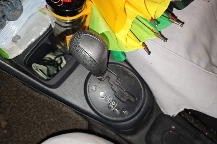 Used Suzuki Alto 2013 1.0L Automatic 20th Anniversary Limited Edition Gear Lever