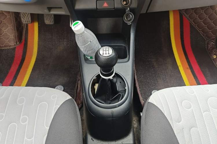 Used Suzuki Alto 2013 1.0L Manual Luxury Model Gear Lever